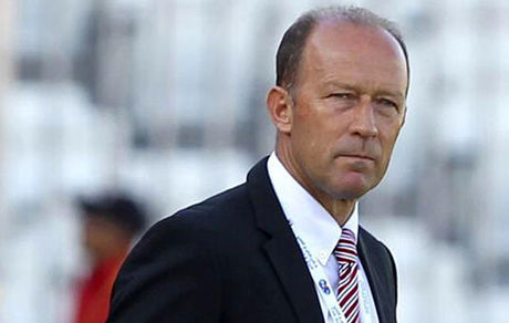 کالدرون: بیرانوند بهترین دروازه‌بان آسیاست