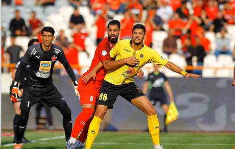 دومین شکست پرسپولیس در لیگ نوزدهم/ سپاهان صدرنشین شد