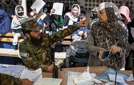 طالبان برای خروج از کشور هم محدودیت گذاشت