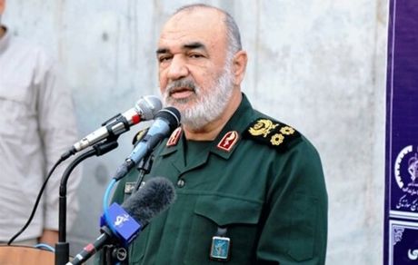 فرمانده کل سپاه: یک تار موی بسیجی به اندازه تمام موشک‌هایی است که ما انباشته کردیم