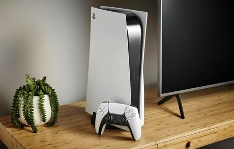 بحران اقتصادی در سونی، منجر به افزایش قیمت پلی‌استیشن ۵ شد