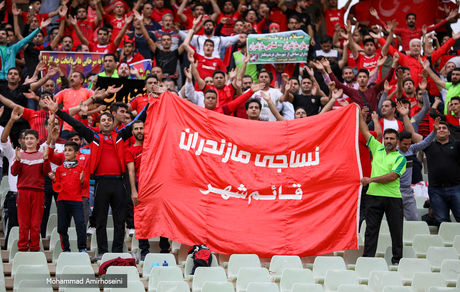 قائم مقام نساجی: بازی با پرسپولیس لغو نشود، بازی نمی‌کنیم