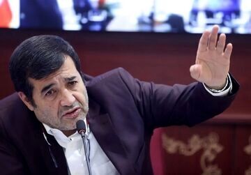 وزیر ورزش: باید به تیم امید فرصت داد