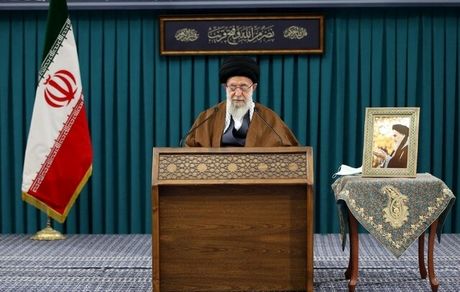 رهبر انقلاب: کل فلسطین صحنه مقاومت و همه طرحهای سازش باطل شده است