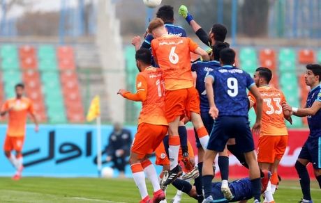 لیگ برتر با دو تساوی پیگیری شد / نبرد خودروسازان برنده نداشت