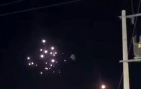 صدای انفجار در تهران: پدافند فعال و برق شهرک غرب قطع شد