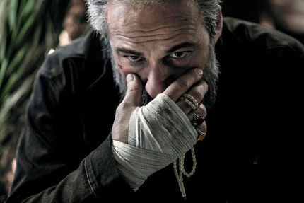 مذاکره با وزیر برسر «دیدن این فیلم جرم است»/ سلیقه‌ای برخورد نشود