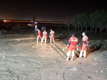 سیل و گل و لای در غرب تهران و امامزاده داوود / شش مصدوم تاکنون