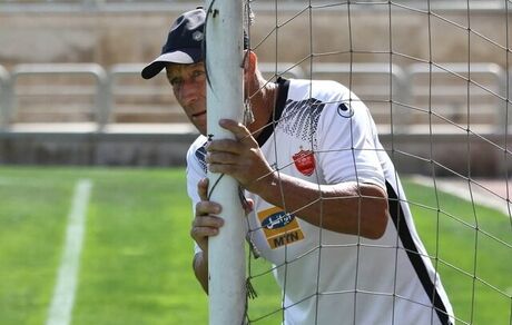 وکیل کالدرون: باشگاه پرسپولیس هیچ تماسی با من نداشته است
