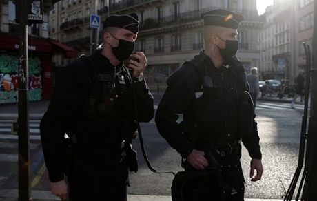 دستگیری 7 تروریست «بریگادهای سرخ ایتالیا» در فرانسه