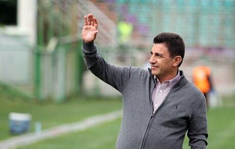 قلعه‌نویی بعد از بازی با پرسپولیس سرمربی استقلال می‌شود؟