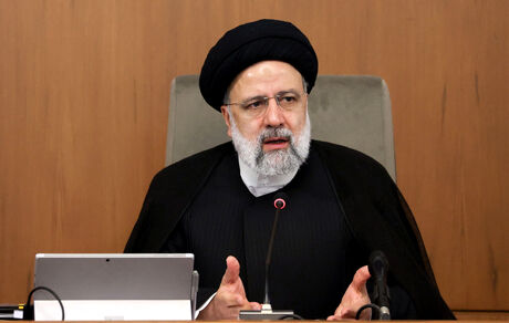 بازدید رئیس جمهور از مجتمع پتروشیمی نگین مکران