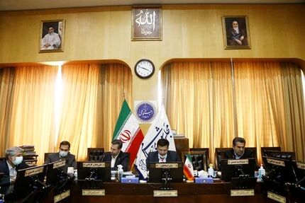 بررسی مصوبه اخیر افزایش حقوق بازنشستگان در کمیسیون اجتماعی