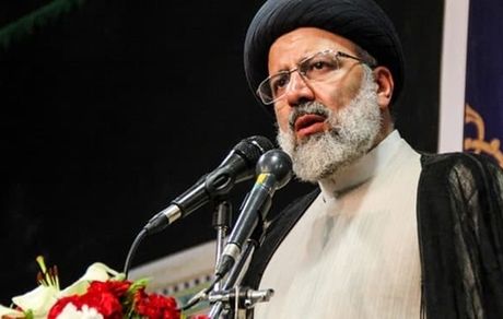 حجت‌الاسلام رییسی بطور رسمی ثبت‌نام کرد / رئیسی به تلگرام هم برگشت