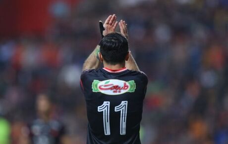 هافبک ارومیه‌ای پرسپولیس توافقی جدا شد