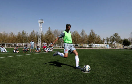 خوشحالی گل عادل فردوسی‌پور