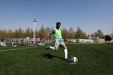 خوشحالی گل عادل فردوسی‌پور