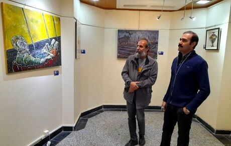 نمایشگاه جشنواره هنرهای تجسمی فجر در همدان شروع شد