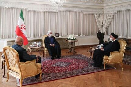 عکس|  میزبانی روحانی از قالیباف و رئیسی زیر سایه کرونا