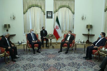 ایران و جمهوری آذربایجان، روابط مستحکمی دارند / تاکید بر تسریع در عملیاتی شدن پروژه‌های مشترک دو طرف