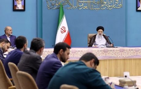 تاکید بر عدالت در پرداخت حقوق و مزایا