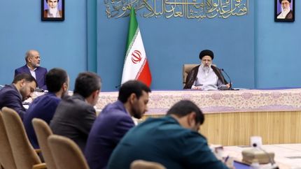 تاکید بر عدالت در پرداخت حقوق و مزایا