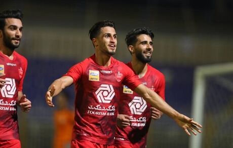 پرسپولیس قهرمان لیگ برتر شد