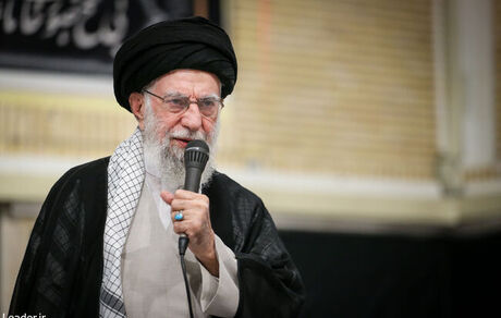 رهبر معظم انقلاب: جمهوری اسلامی استحکام بی‌نظیر پایه‌های نظام و کشور را به دنیا نشان داد