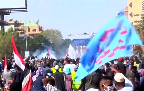 تظاهرات صدها هزار نفری در سودان