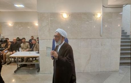 وزیر کشور دولت احمدی‌نژاد، کاندیدای ریاست جمهوری شد