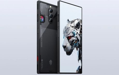 اولین موبایل با ۲۴ گیگابایت رم رونمایی شد