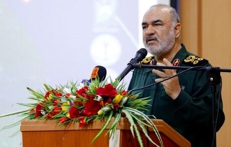اخطار فرمانده کل سپاه به آمریکایی‌ها
