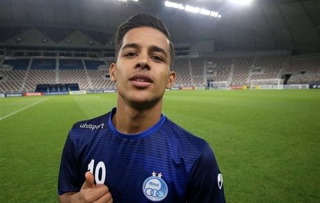 قائدی: برای نام استقلال بازی می‌کنیم و موفقیت من و دیگران فرقی نمی‌کند