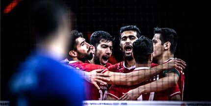 والیبال ایران در مسابقات قهرمانی آسیا با چه تیم‌‌هایی همگروه شد؟