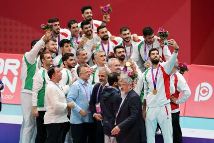 ۱۴ والیبالیست ایران برای انتخابی المپیک مشخص شدند