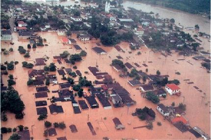 کشته شدن ۱۸ نفر بر اثر سیل ناگهانی در تانزانیا