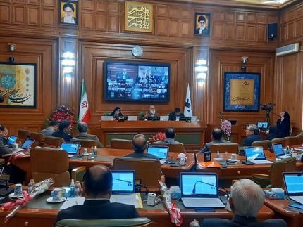 جنجال در شورای شهر تهران: خروج اعضا هنگام سخنرانی شهردار