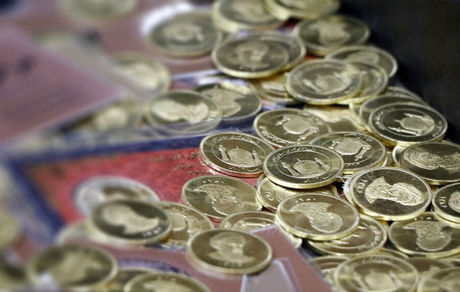 قیمت سکه به شدت کاهش یافت