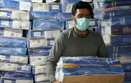  توزیع ۲۵ هزار بسته پروتئینی بین اقشار آسیب‌دیده از کرونا توسط ستاد اجرایی فرمان امام