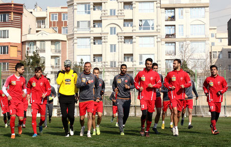 آغاز تمرینات پرسپولیس بدون سرمربی؛ آیا کالدرون می‌آید؟