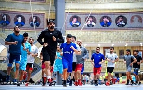 آغاز هفتمین اردوی تیم ملی کشتی آزاد از ۲۵ اسفند