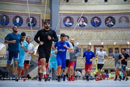 آغاز هفتمین اردوی تیم ملی کشتی آزاد از ۲۵ اسفند