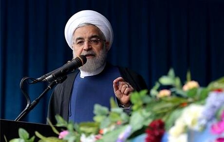 روحانی: اخذ مالیات باید با شفافیت همراه باشد