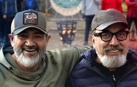 عذرخواهی سیامک انصاری و مهران غفوریان بابت جنجال پخش پرتاب سنگ به نمادهای ایرانی