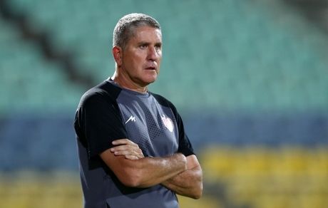 سرمربی پرسپولیس: انتظارات را برآورده نکردیم