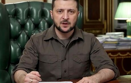 رئیس جمهور اوکراین: تحریم‌ها علیه روسیه کافی نیستند