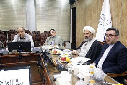 خضریان: بانک اطلاعات دفتر املاک الکترونیک تا 2 ماه آینده در اختیار وزارت راه قرار داد