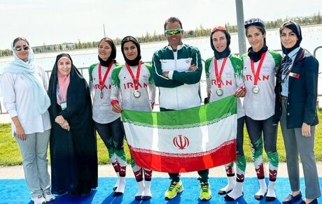تیم رویینگ چهار نفره زنان ایران در قهرمانی آسیا به نقره رسید