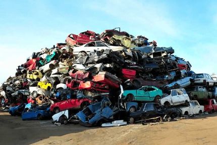 اسقاط ۱۲۱ هزار دستگاه خودرو تا هفتم شهریور