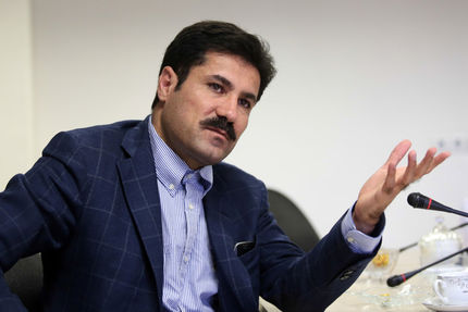 نماینده نقده: هر وقت حرف می‌زنیم، ما را ضدانقلاب نخوانید 